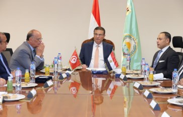 وزير الزراعة  وزير الزراعة