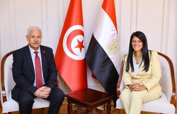 لقاء الدكتورة رانيا المشاط مع وزير التجارة التونسى لقاء الدكتورة رانيا المشاط مع وزير التجارة التونسى