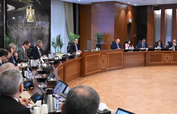 جلسة رئيس الوزراء مع رؤساء التحرير