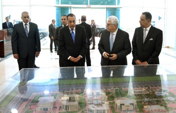  رئيس الوزراء يطلق الأكاديمية الدولية للعمارة والعمران