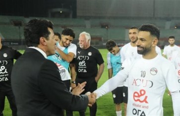 وزير الشباب والرياضة  وزير الشباب والرياضة