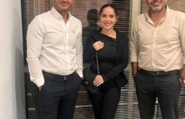  الفنانة رنا رئيس