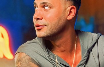 الفنان محمد إمام  الفنان محمد إمام