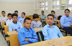 طلاب الصف الثالث الابتدائي 