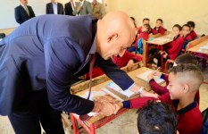 جولة وزير التعليم 