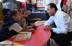 رئيس الوزراء يتفقد مدرسة الشهيد سامح طاحون الابتدائية