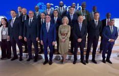 وزير البترول خلال المؤتمر 