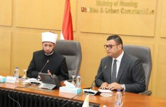 وزيرا الإسكان والأوقاف 