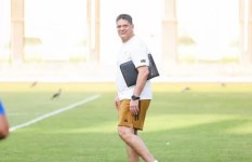 أيمن الرمادي 