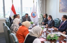 اجتماع وزير الصحة مع رئيس الجهاز المركزى للتنظيم والإدارة اجتماع وزير الصحة مع رئيس الجهاز المركزى للتنظيم والإدارة