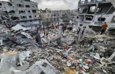 غارات إسرائيلية على غزة