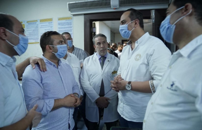 رئيس هيئة الرعاية الصحية يتفقد مستشفيات الأقصر رئيس هيئة الرعاية الصحية يتفقد مستشفيات الأقصر