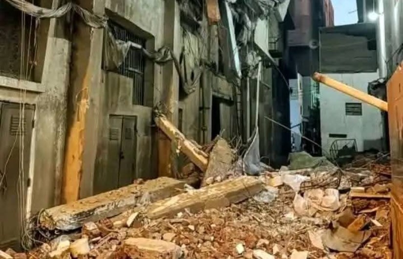 حريق مصنع ملابس جاهزة بالمحلة الكبرى حريق مصنع ملابس جاهزة بالمحلة الكبرى