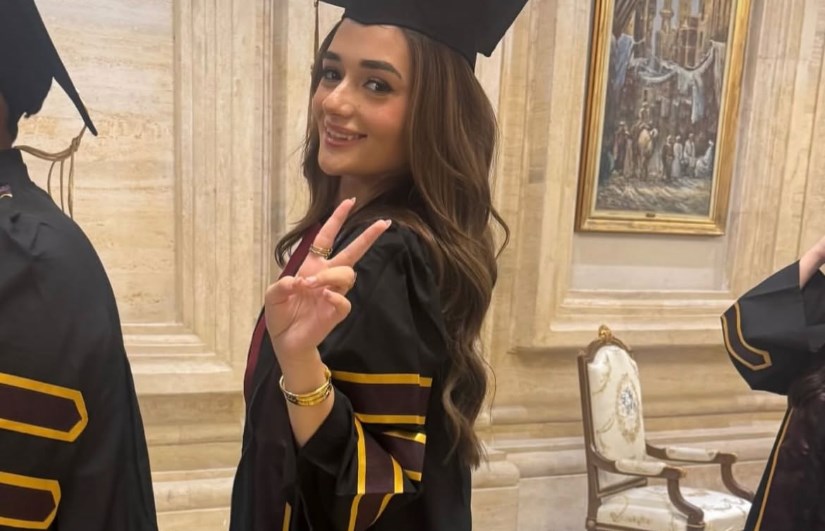 ملك أحمد زاهر ملك أحمد زاهر