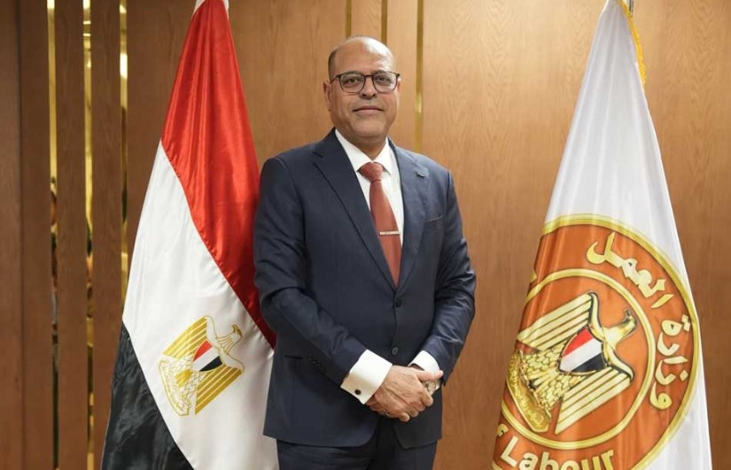 وزير العمل وزير العمل