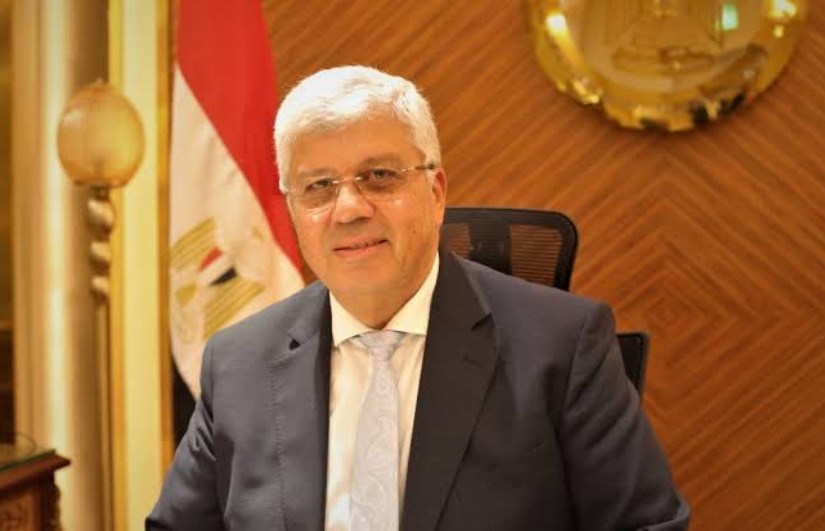 أيمن عاشور وزير التعليم العالي أيمن عاشور وزير التعليم العالي