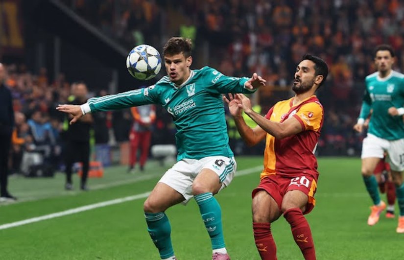 ليفربول وجالاتا سراي ليفربول وجالاتا سراي