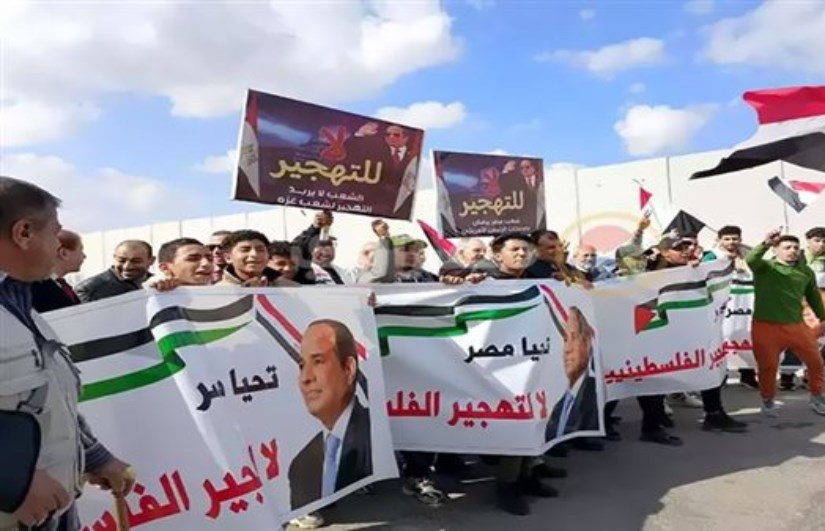 من المثقفين إلى الرئيس من المثقفين إلى الرئيس