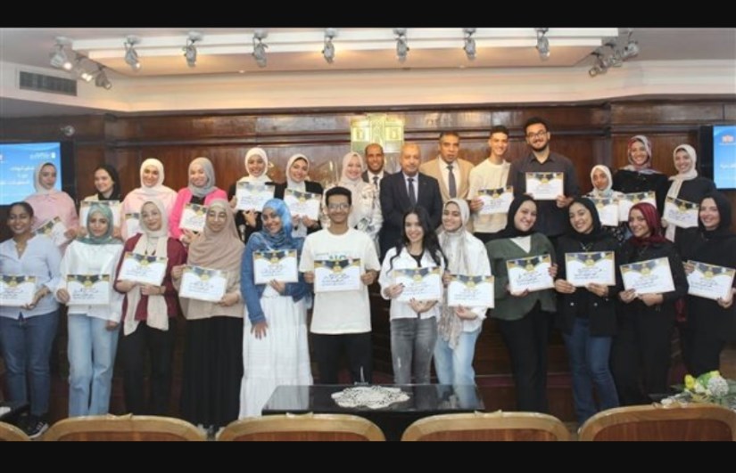 رئيس الهيئة العامة لدار الكتب والوثائق القومية رئيس الهيئة العامة لدار الكتب والوثائق القومية