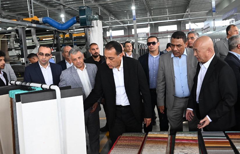 افتتاح مصنع "هنجشينج" الصيني لتكنولوجيا المنسوجات افتتاح مصنع "هنجشينج" الصيني لتكنولوجيا المنسوجات