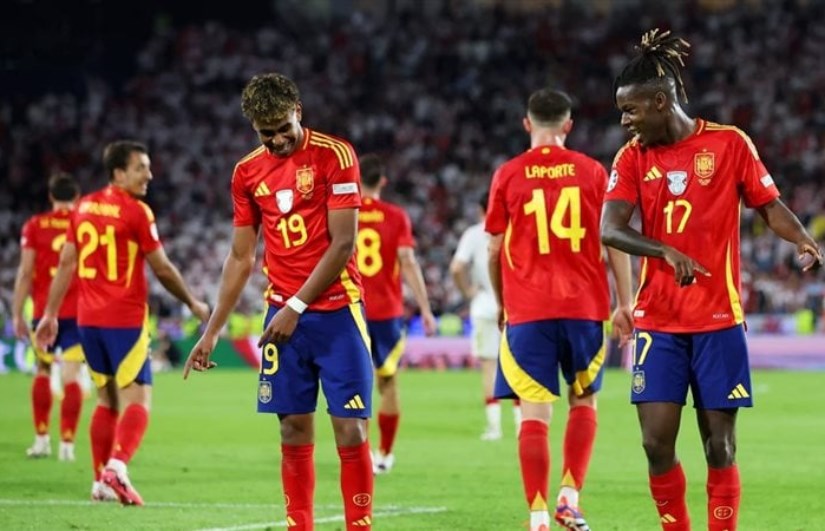منتخب إسبانيا منتخب إسبانيا