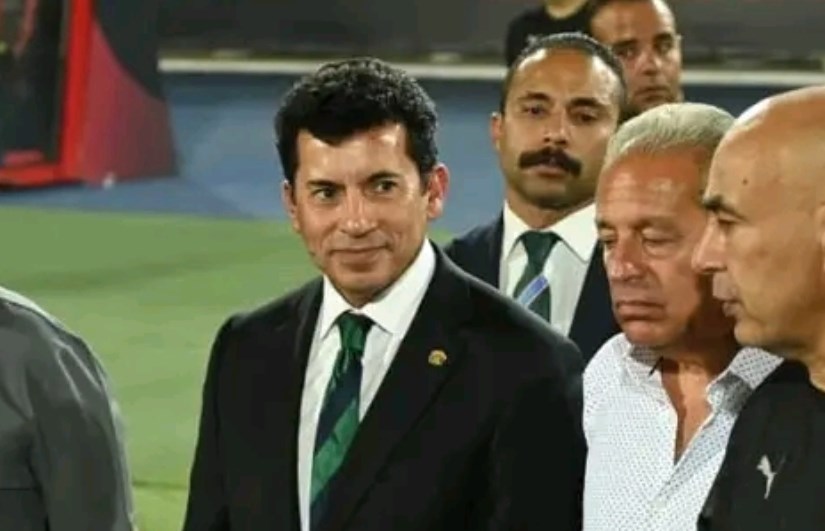 أشرف صبحي أشرف صبحي