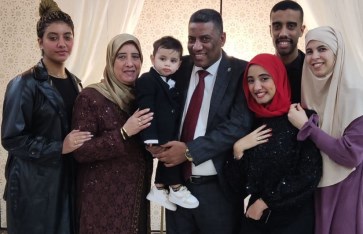 منار مجدي وأسرة زوجها السابق 