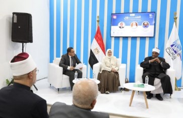 خلال الندوة