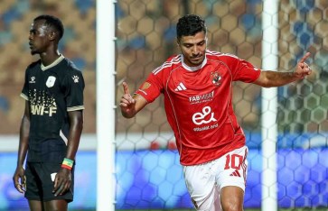 الأهلي وفاركو 