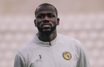 كولبيالي مدافع السنغال 