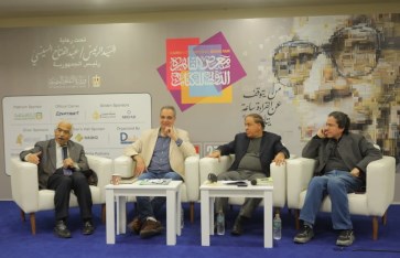 ندوة ثمانون عاما.. والشعر يروي محمد سليمان