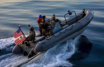 الاستيلاء علي ناقلة النفط الروسية 