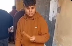 إهانة طالب لمعلمة