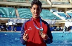 السباح الطفل يوسف محمد