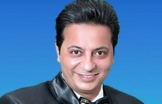 اليوتوبر أحمد رجب 