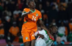 بازومانا توري 