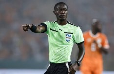 حكم مباراة مصر والسنغال 