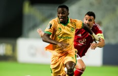 الأهلي ويانج أفريكانز 