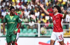 الأهلي ويانج أفريكانز 