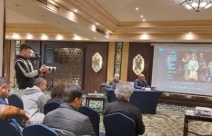 مسرحية مرسل إلى 