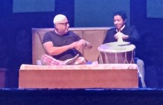 مسرحية نوستالجيا ٩٠/٨٠