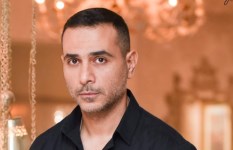 الفنان نور محمود