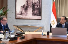 اجتماع رئيس الوزراء مع رئيس الجهاز المركزي للتنظيم والإدارة