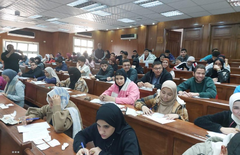 جامعة القاهرة 