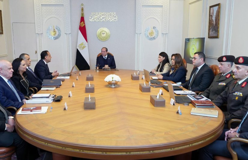 اجتماع متابعة مبادرة حياة كريمة