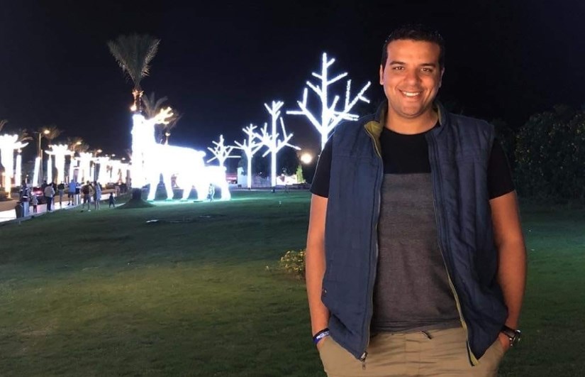 الكاتب مينا غالى