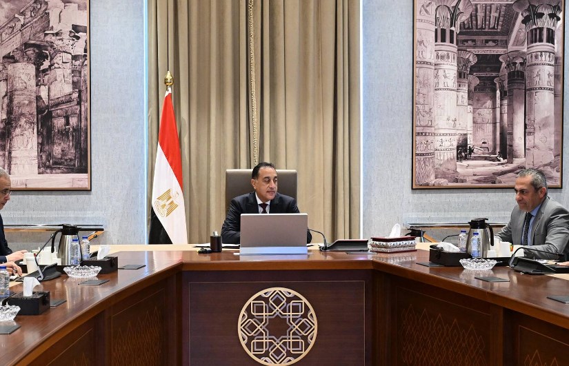 اجتماع متابعة العمل فى العاصمة الإدارية