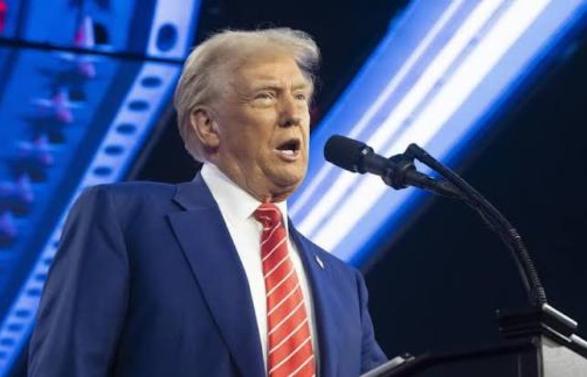 الرئيس الأمريكي دونالد ترامب 