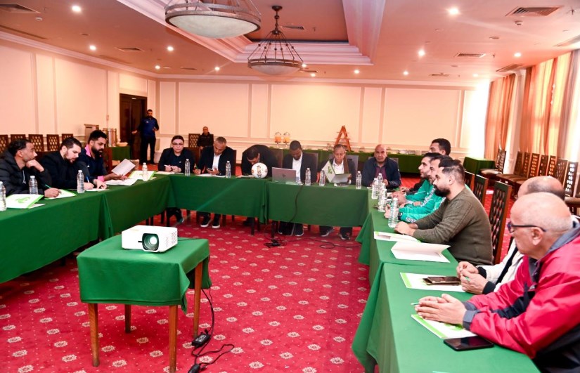  الاجتماع الفني لمباراة الزمالك والمصري