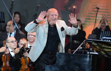 عمر خيرت